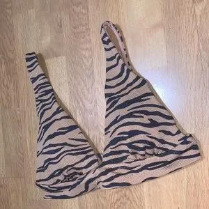 aerie Swim Nwot Aerie Zebra Print Bikini Triangle Top Medium